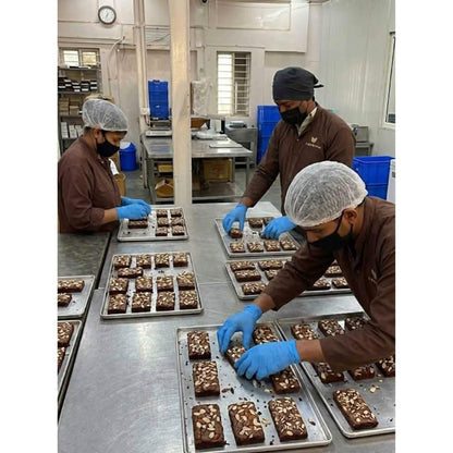 Almond Fudge • 15g Protein • Sugar Free High Protein Brownies • 40g