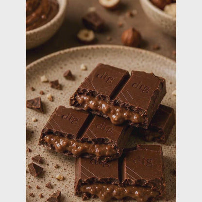 Hazelnut Spread • 23g Protein • Sugar Free Center-Filled Chocolate Bar • 100g